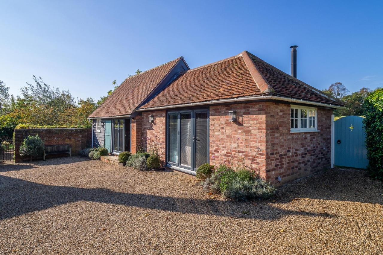 Romantic Cottage In Pretty Village With Great Pubs - Stoke Cartlodge Colchester Exterior foto